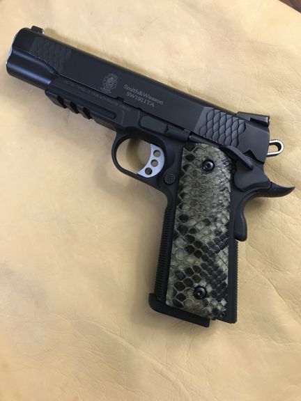 1911 Full size grips - Genuine Python Snake Skin - Beveled Bottom - (Olive Green in color)