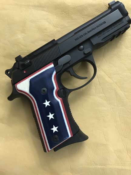 Beretta 92X Compact Size Grips - Laminated Red/White/Blue