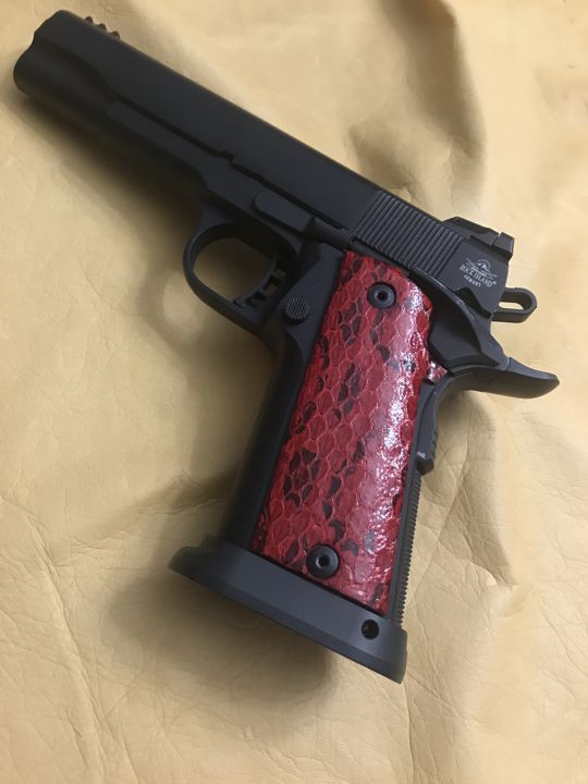 RIA - 1911 Double Stack FS HC Grips - w/MagWell - Russell's Viper Snake Skin (Red color)