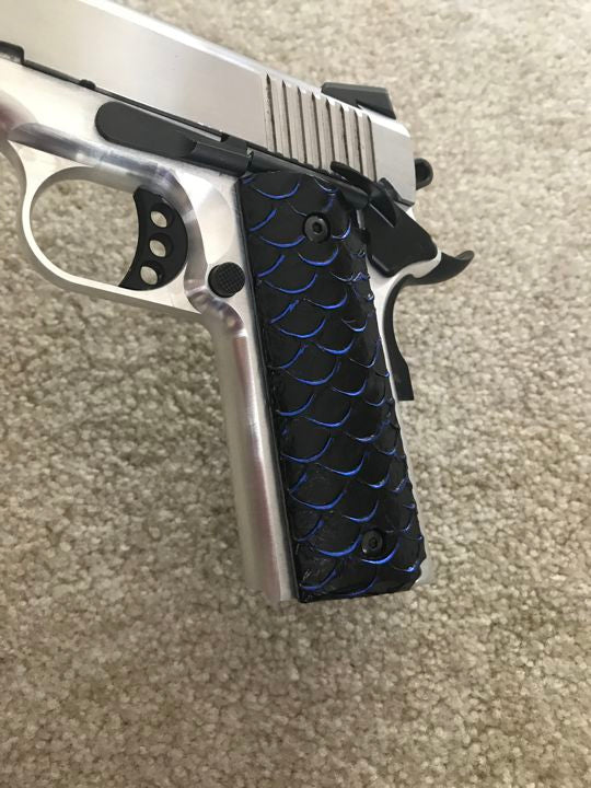 1911 Full size grips - Tilapia fish leather - Beveled Bottom - (Black & Blue)
