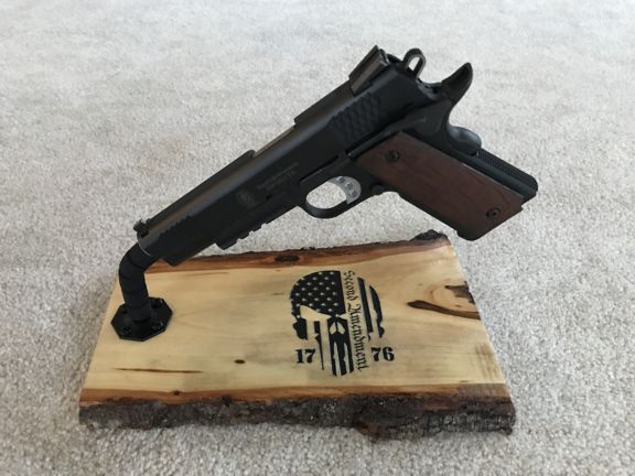 1911 Full size grips - Alligator Tail - Beveled Bottom - (Brown)