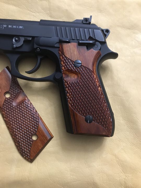 Taurus PT92 Grips - w/Signature Checkering, w/Scoop - Dymalux Cocobolo