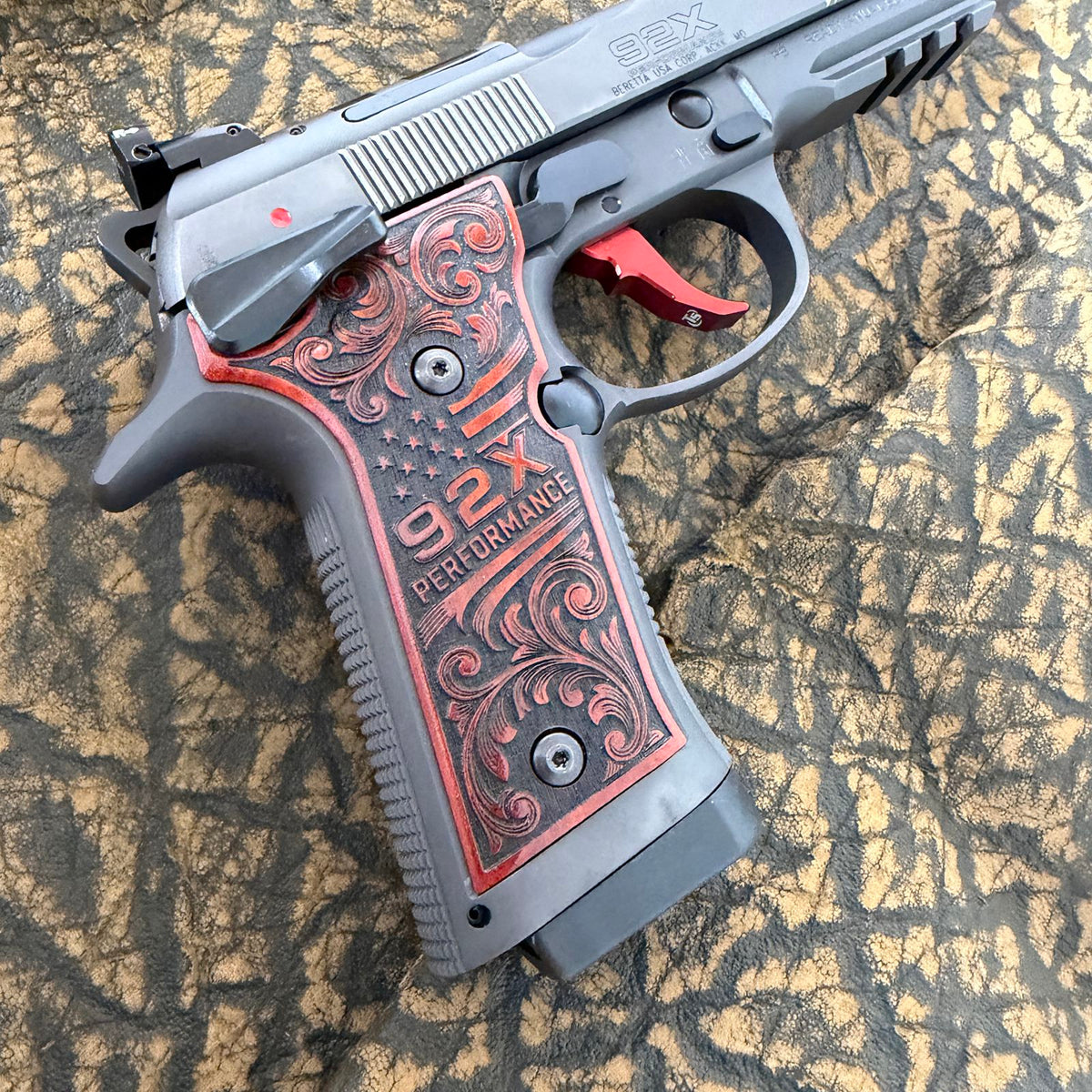 Beretta 92X Performance Grips -Stars and Stripes Theme - Redheart