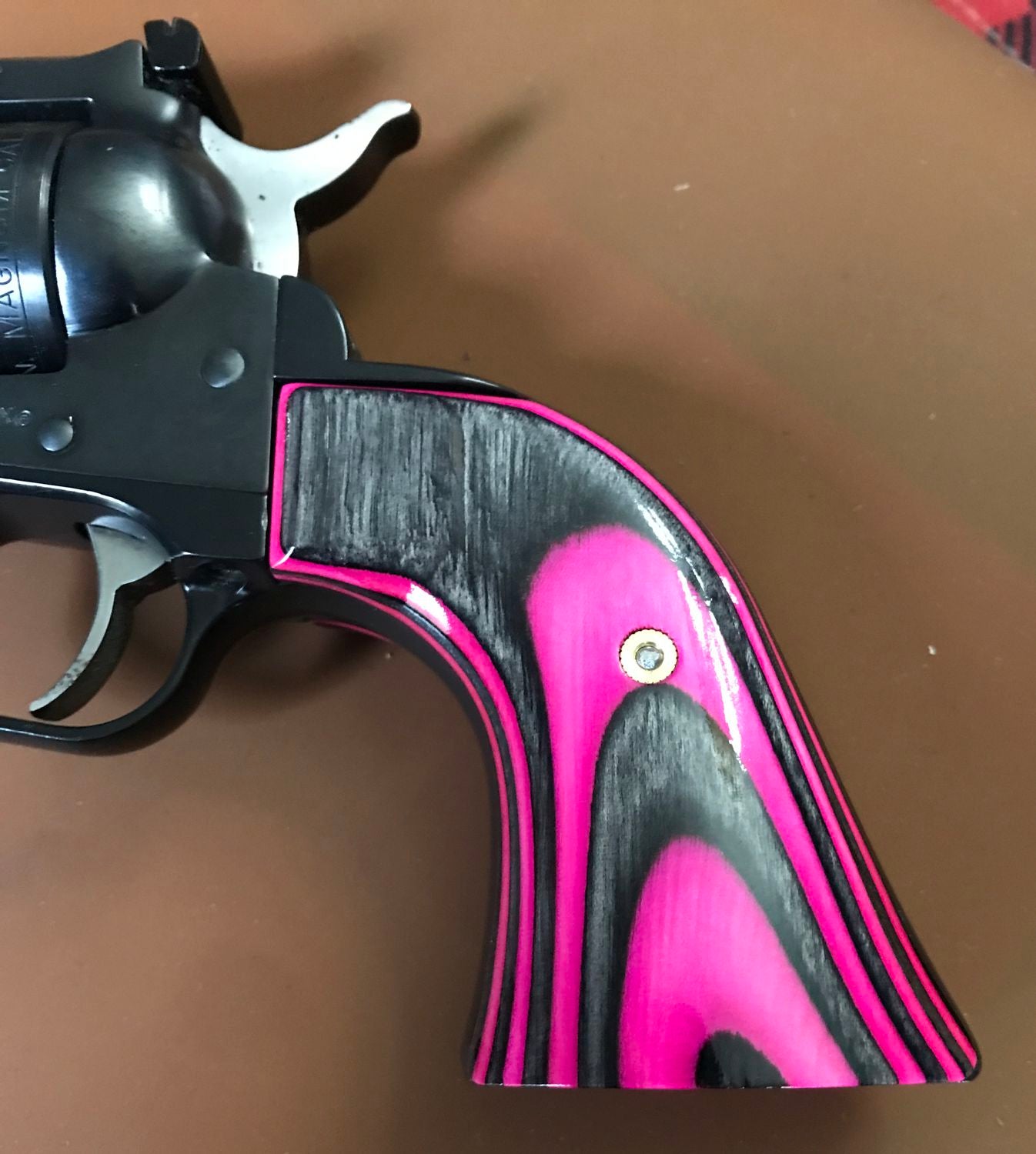 Ruger SA Revolver - XR3RED Frame - Laminate - Pink Lady