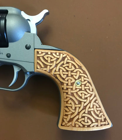 Ruger SA Revolver - XR3RED Frame - Cherry Wood - Celtic Knot