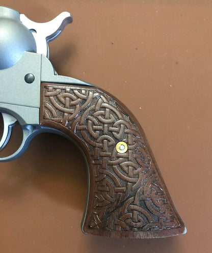 Ruger SA Revolver - XR3RED Frame - Walnut - Celtic Knot