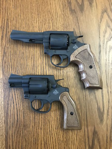 Rock Island Armory M206 Revolver .38 Special 2 Barrel 6 Rounds Fixed Sights Wood Grips Black